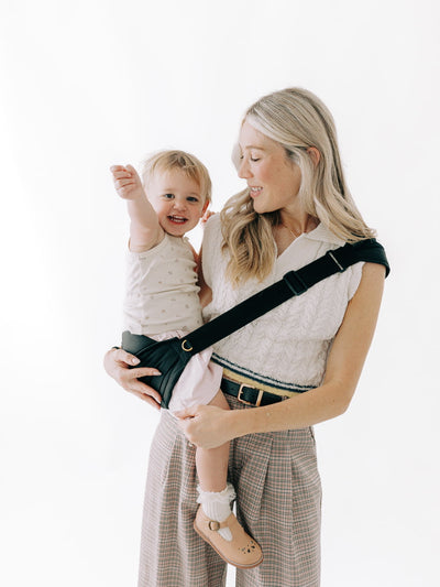 Tushbaby Hip Carrier + Liftoff Sling
